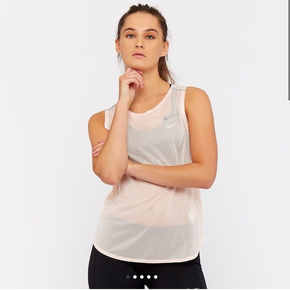 (NWT) Nike Breathe Tank SMALL - Picture 2 of 8